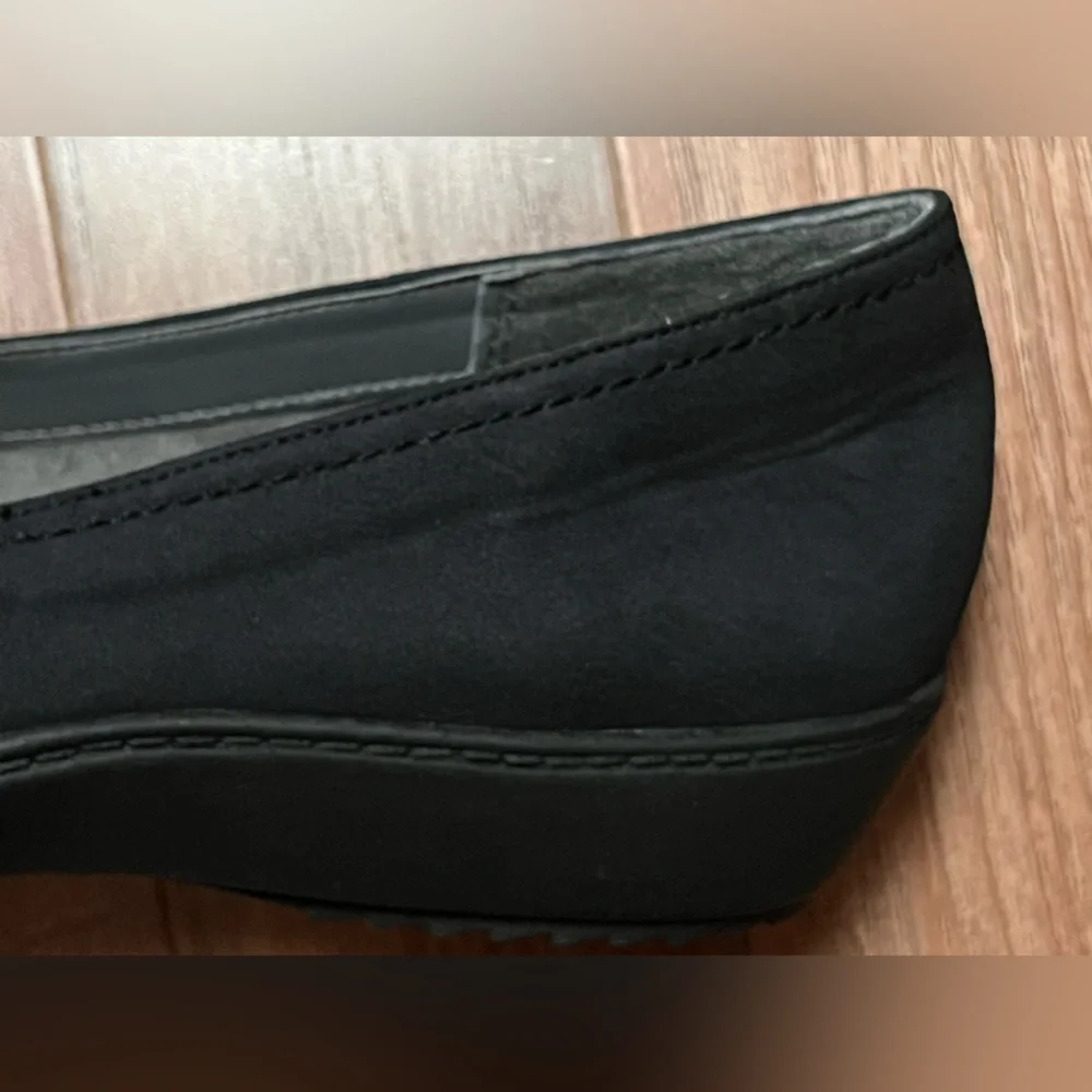 Brand new comfortable women loafers , cushioned 9M - Picture 4 of 6